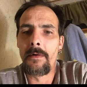 Meet your Posher, Ray